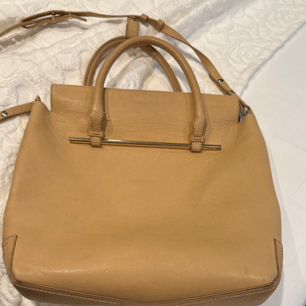Elegant Leather Handbag